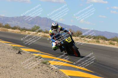 media/Oct-08-2022-SoCal Trackdays (Sat) [[1fc3beec89]]/Turn 7 Inside (145pm)/